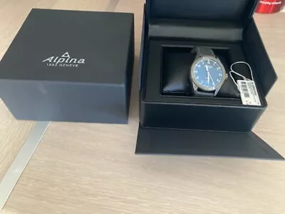 Alpina Startimer Pilot Automatic (41mm) Grey Dial • £300