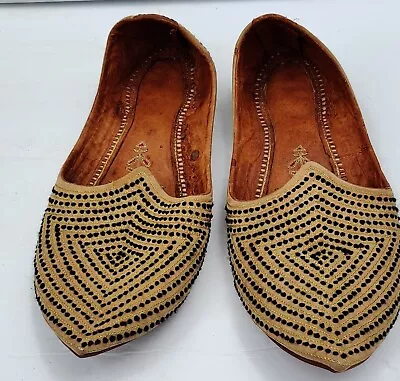 Handmade Leather Bhinmai Mojari Juttis  11 X4  Ethnic 1605 • $15.99