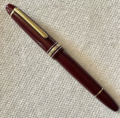 Vintage Burgundy Montblanc 164 Fountain Pen 14k 4810 Nib To Fix • $50