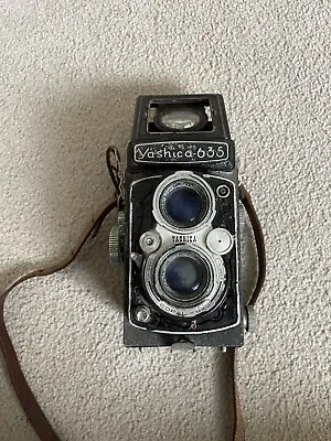 YASHICA 635 Twin Lens  FORMAT TLR AND CASE • £70