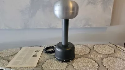 Science First 200 KV Van De Graaff Generator Model 10-060 + User Manual Working • $135