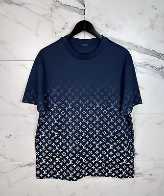 Louis Vuitton Monogram Gradient T-shirt LV Logo  Monogram Navy Tee M-size • $600