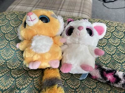 Yoohoo And Friends White Pink Raccoon & Tiger • £3