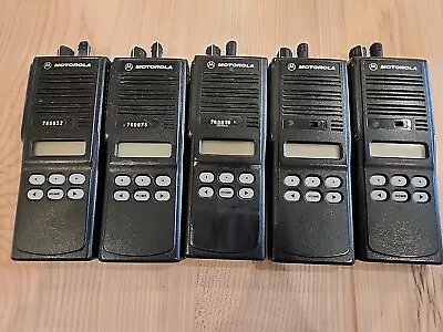 LOT OF 5- MOTOROLA MTS2000 H01UCF6PW1BN HANDIE-TALKIE RADIO No Battery Antenna • $99