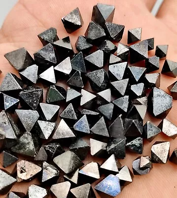 244 CTs Extraordinary Perfect Magnetite Crystals Lot From Skardu Pakistan • $9.99