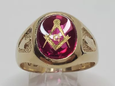 Mens 10k Solid Yellow Gold Ruby Masonic Square & Compass Vintage Ring Size 9.5 • $349.99