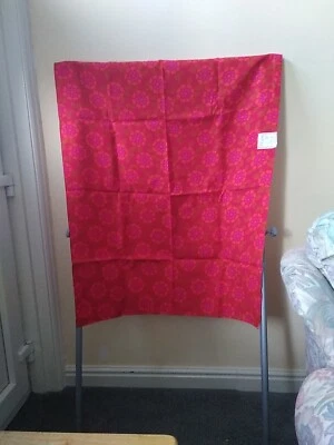 Vintage 60's/70's Cotton Material With Red Flowers  • £10