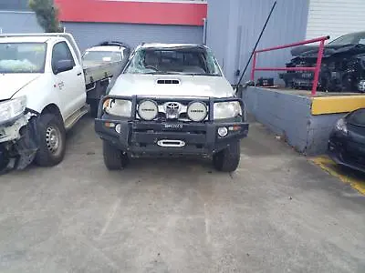$15 • Buy Toyota Hilux Vehicle Wrecking Parts 2006 ## V000228 ##