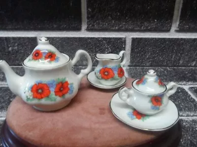 Objects D Art Poppy Theme Minature Teaset Teapot Sugar Bowl Milk Jug Plate • £16.50