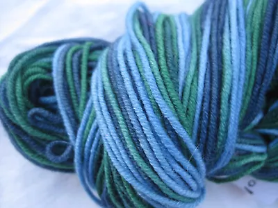 100gm Australian Merino Wool Knitting Hand-dyed 8ply Yarn Emerald Navy Blue 250m • $29.95