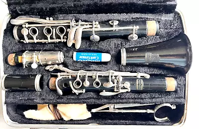 Nice Clean Selmer Bundy Resonite Bundy Clarinet Bundle In Green Bundy Hard Case • $49.99