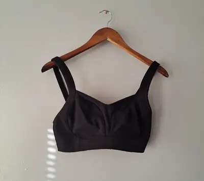 Lululemon Black Ta Ta Tamer II Athletic Wide Straps Mesh Sports Bra Size S/M • $25