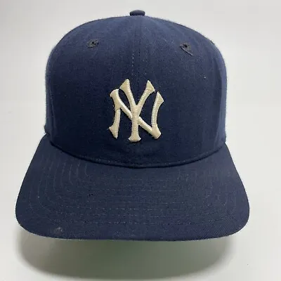 VINTAGE New York Yankees Hat Cap SnapBack New Era Pro Model Dupont Visor M/L USA • $47.97