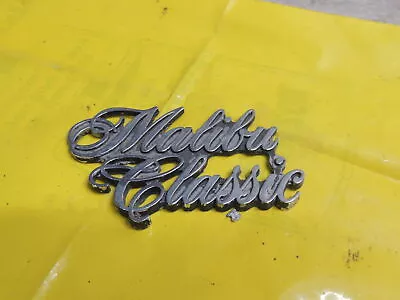 1974-1977 Chevrolet  Malibu Classic  Fender Emblem 345383 • $11