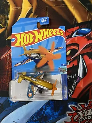 New Hot Wheels “Chase” Mad Propz Sky Show 3/5 • $0.01