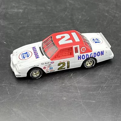 Action 1:64 #21 Diecast Race Car White Hodgdon National Engineering Neil Baunett • $12.99