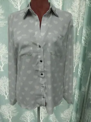 Ladies Oasis Grey And White Heart Design Blouse Size 10 • £2