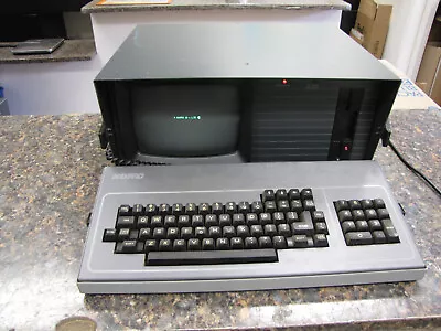 Vintage Kaypro 10 Portable Computer With Keyboard - Boots To V 1.9E Very Nice • $199.99