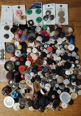 1 Lb Vintage Buttons Great Mix- Huge To Tiny-Metal-Leather-Great Colors & Shapes • $3.29