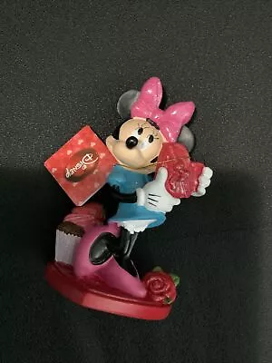 Disney Valentine's Day Figure Minnie Mouse W/ Heart Chocolate & Cupcake 5.5 Inch • $39.99