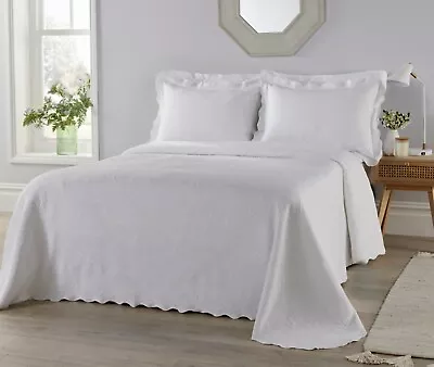 Diana Cowpe MATELASSE THROW STYLE BEDSPREAD Lightweight All Seasons Coverlet • £29.99