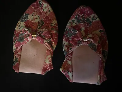 Vintage Sof-Treds Slippers Medium Size 6-7 Pink Floral. Folded New In Package • $10.24