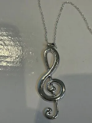 Musical Note Pendant Necklace New . • £1