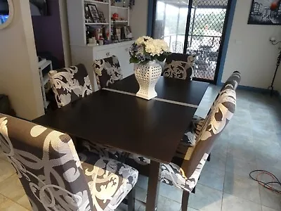 $1000 • Buy Extendable Large Family Dining Table 6-12 Seater - Stunning LIKE NEW