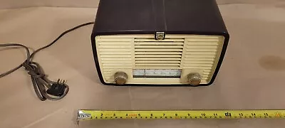 Vintage Philips Radio Model P133 - 1950's • $66.51