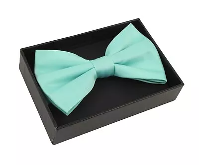 Adam Baker Twill Pattern Pre-Tied Bow Tie With Pocket Square And Cufflinks • $9.99