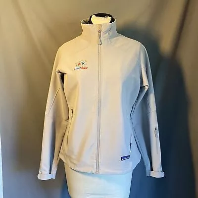 Patagonia Women's Soft Shell Zip Up Jacket. Size L • $65