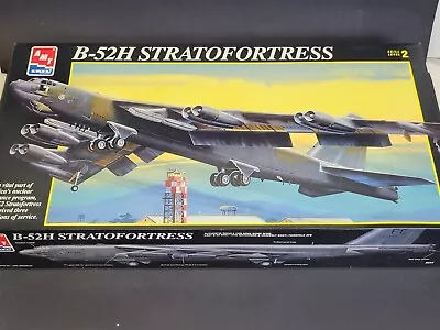 AMT B-52H Stratofortress 1:72 Model Kit #8623 CIB ~ T647 • $74.95
