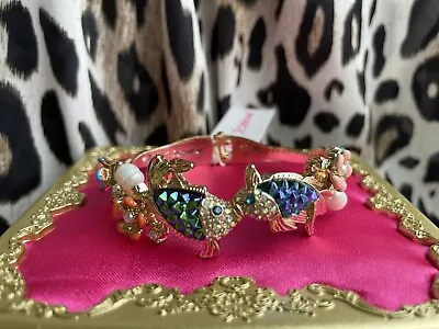 Betsey Johnson Festival Mermaid Flower Pearl Kissing Fish Hinged Bangle Bracelet • $53.99