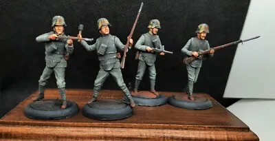 1/35 Painted German Infantry In Armor WWI (4 Fig.) • $73