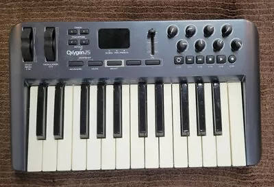  Oxygen 25 USB MIDI Keyboard Mini Piano Musical Equipment  • $45