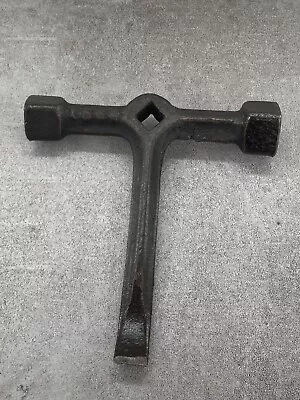Cast Iron Three Way Socket T Handle Vintage Tool Embossed Implement Farm Tool • $16.99
