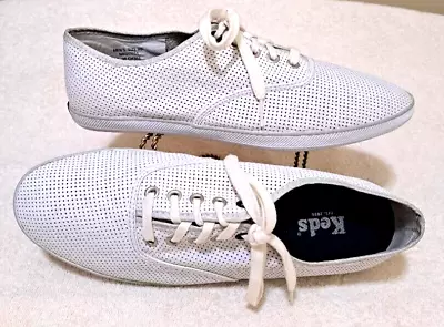 KEDS Men Size 9M White Perforated Leather Lightweight Lace Up Sneakers • $35.99