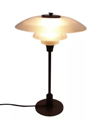 Poul Henningsen PH 3/2 Table Lamp. Louis Poulsen 1930’s • £2811.02