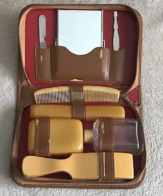 Vintage Men's Travel Grooming Kit In Genuine Brown Leather Case • $8.99