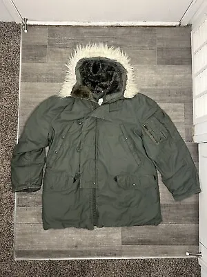 Military Issue Extreme Cold Weather Parka Type N-3B Size Medium Mens Winter Coat • $89.99