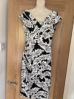 Black And White Patterned Occassion Dress By London Times Size 10-12 • £12