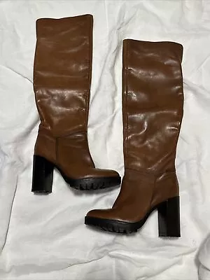 Country Road Ladies Tan Leather Boots • $10