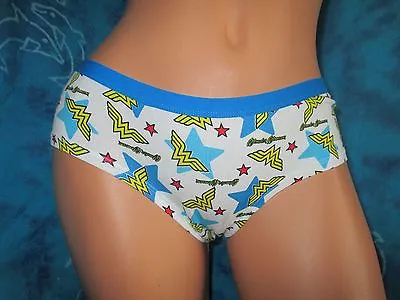 Nwt Wonder Woman Super Hero DC Comics Retro  Blue Boyshorts Hipster Panties XL • $9.99