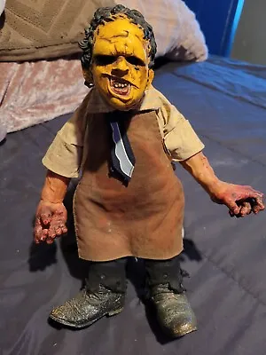 The Texas Chainsaw Massacre Leatherface Cinema Of Fear Mezco 2007 • $49