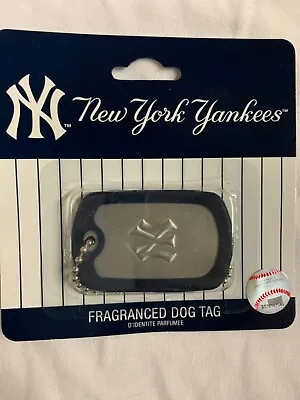NY Yankees Fraganced Metal Blue Men’s Dog Tags • $5.99