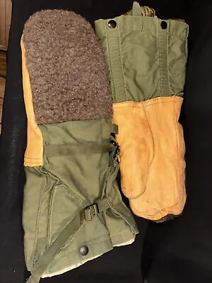 Vintage Military Arctic Extreme Cold Wool Mitten Set Sz Medium  Shell & Liner • $40