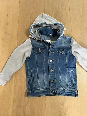 Denim Jacket Size 6 Yrs Old With Detachable Hoodie Kids Outerwear. Jacket • $18