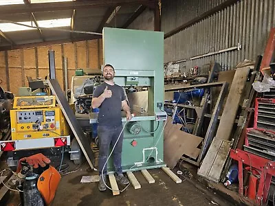 Wadkin Bursgreen Band Saw • £1400