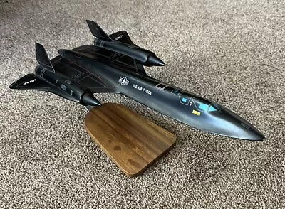 USAF Lockheed SR-71 Blackbird Desk Display Supersonic Model 1/72 ES Airplane • $139.99