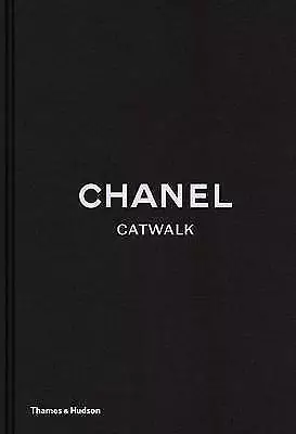 CHANEL CATWALK Thames & Hudson BRAND NEW On Hand In AUS! • $85